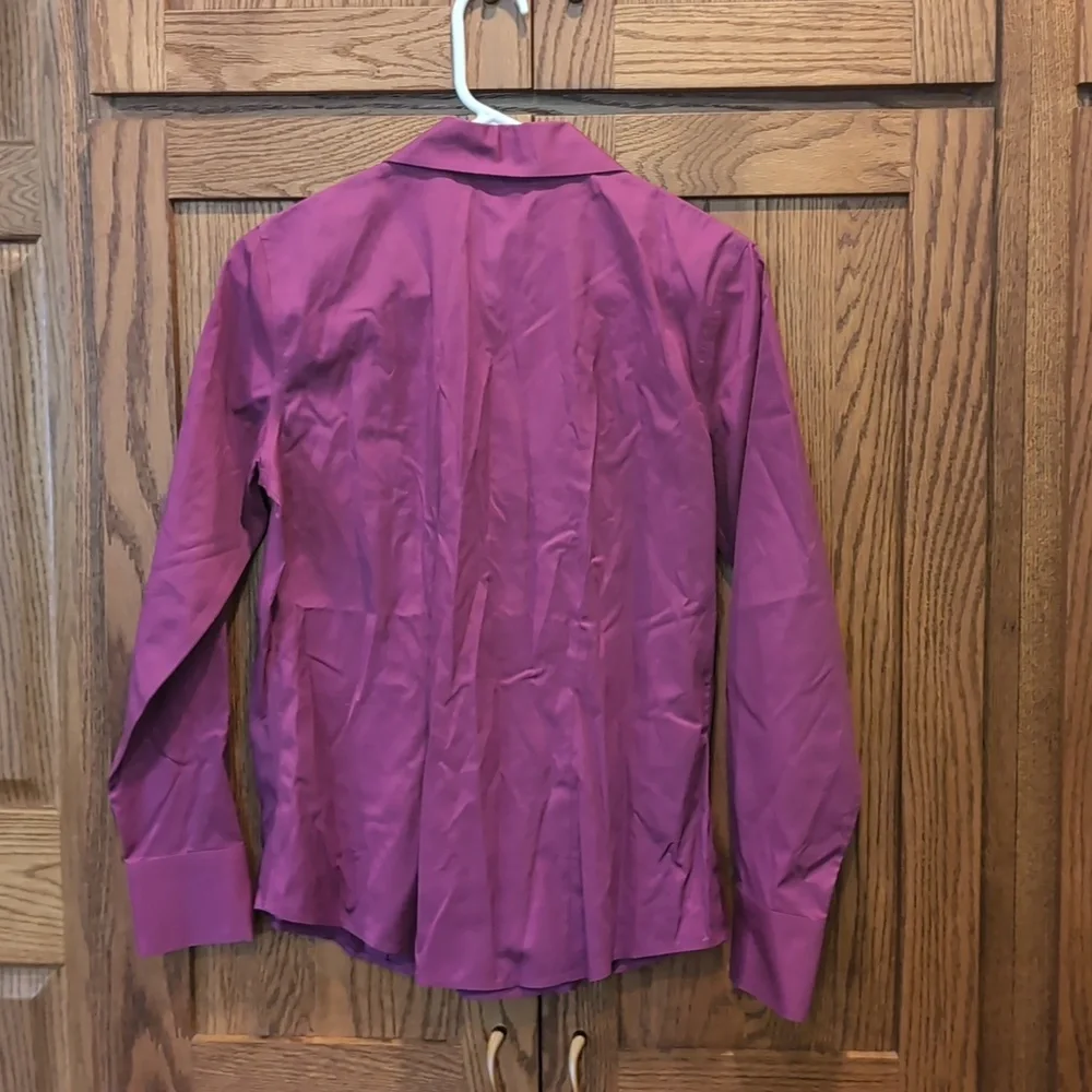 Magenta button down blouse - Picture 2 of 2